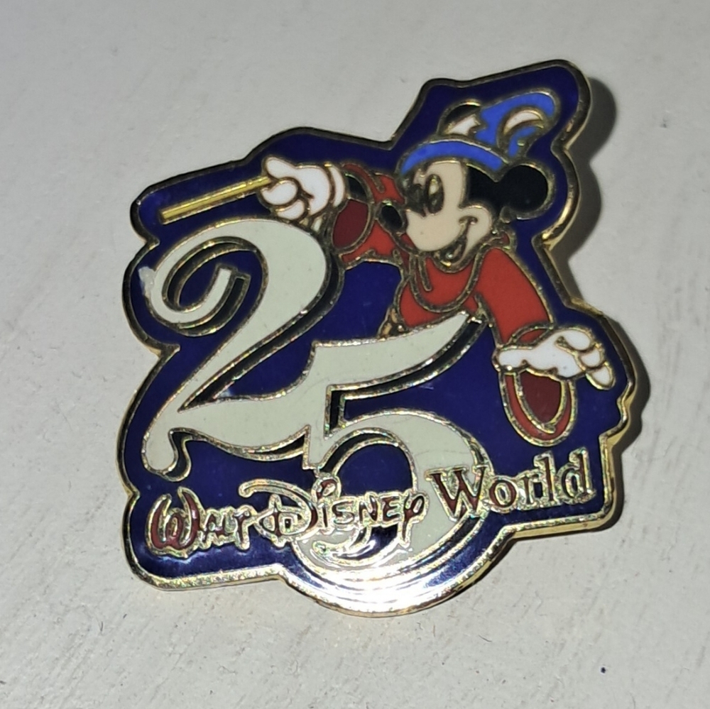 Disney 25th Anniversary Pin Sorcerer Mickey